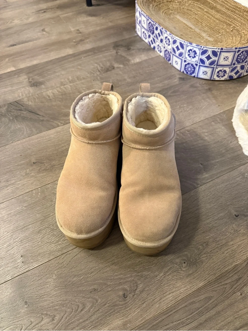 Ugg Classic Ultra Mini Platform